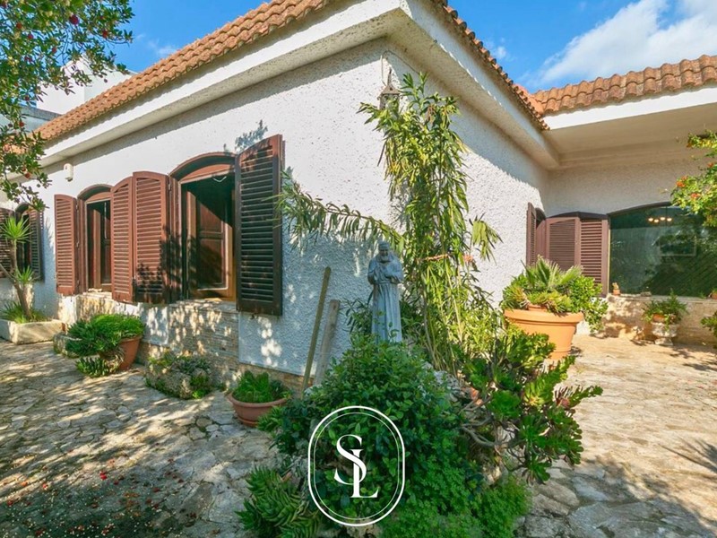 Villa in Vendita a San Pancrazio Salentino, 398'000€, 350 m²