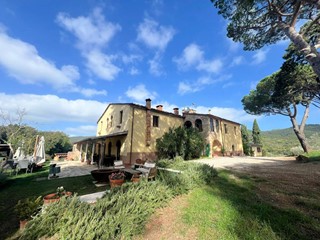 Rustico in Vendita a Massa Marittima, 1'950'000&euro;, 470 m²