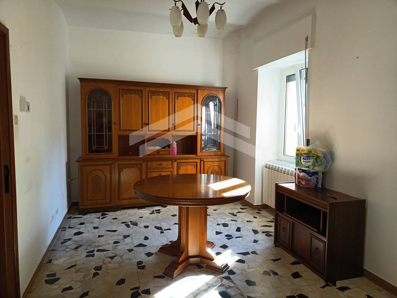 Trilocale in Vendita a Guardialfiera, 38'000€, 80 m²