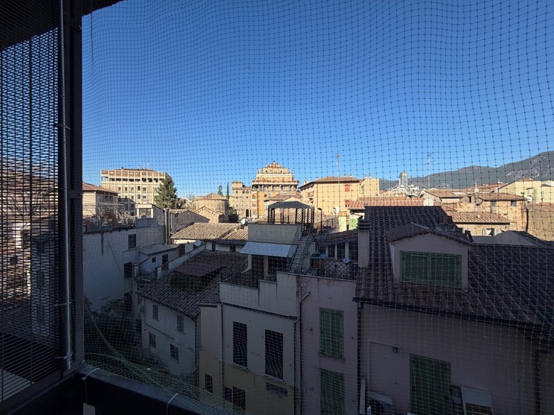 Quadrilocale in Vendita a Terni, 110'000€, 100 m²