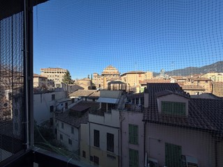 Quadrilocale in Vendita a Terni, 110'000€, 100 m²