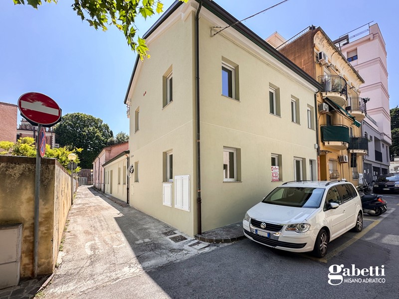 Trilocale in Vendita a Cattolica, 310'000€, 98 m²