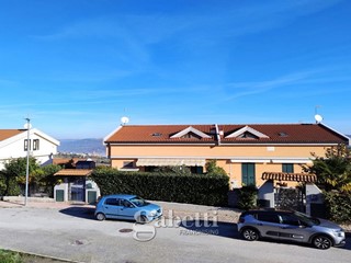 Villetta a schiera in Vendita a Campobasso, 257'000€, 166 m²
