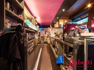 Attività commerciale in Vendita a Milano, 395'000&euro;, 88 m²