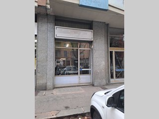 Immobile commerciale in Vendita a Torino, zona Vanchiglia, 250'000&euro;, 200 m²