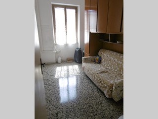 Quadrilocale in Vendita a Roma, 149'000€, 78 m²