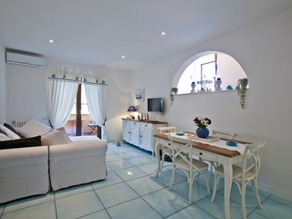 Appartamento in Vendita a Monte Argentario, zona Porto Ercole, 360'000&euro;, 79 m²