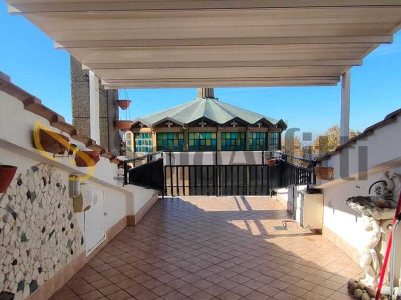 Bilocale in Affitto a Frascati, 800€, 50 m², arredato