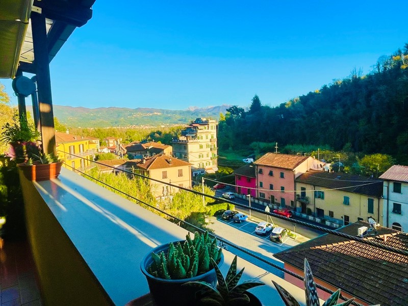 Casa Semi Indipendente in Vendita a Vezzano Ligure, zona Bottagna, 155'000&euro;, 80 m²