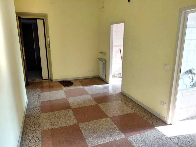 Trilocale in Vendita a Guidonia Montecelio, zona Villalba, 75'000€, 60 m²