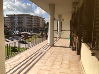 Quadrilocale in Vendita a Siracusa, zona Pizzuta Scala Greca, 220'000€, 150 m²