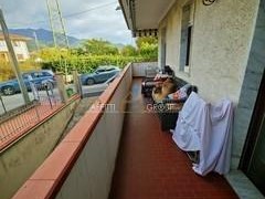 Appartamento in Vendita a Massa, 220'000€, 100 m², con Box