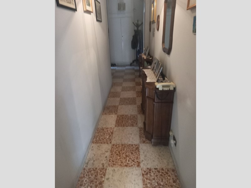 Trilocale in Vendita a Roma, 125'000€, 73 m²