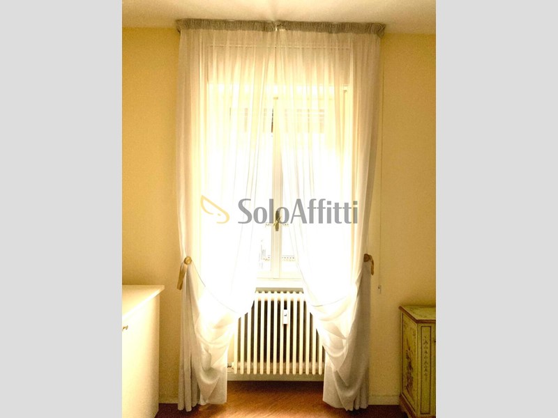 Bilocale in Affitto a Brescia, 850€, 67 m², arredato