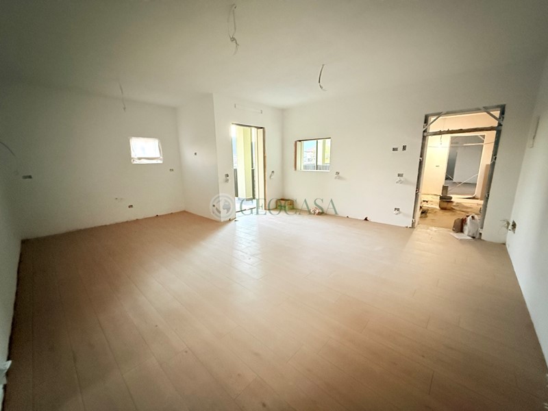 Trilocale in Vendita a La Spezia, zona Periferia EST, 215'000€, 64 m²