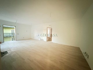 Quadrilocale in Vendita a La Spezia, zona Periferia EST, 265'000€, 78 m²