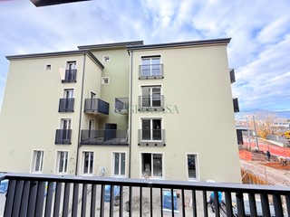 Quadrilocale in Vendita a La Spezia, zona Periferia EST, 265'000&euro;, 78 m²