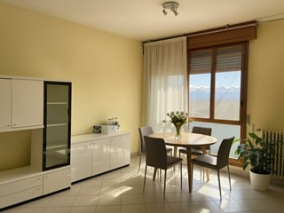 Appartamento in Vendita a Modena, zona Santa Agnese, 230'000€, 110 m², arredato