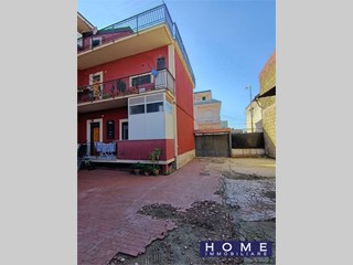 Trilocale in Vendita a Arzano, 160'000&euro;, 80 m²