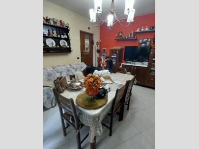 Trilocale in Vendita a Acerra, 155'000&euro;, 70 m²