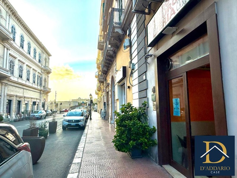 Negozio in Vendita a Taranto, 135'000&euro;, 60 m²