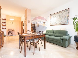 Trilocale in Vendita a Milano, 338'000&euro;, 93 m²