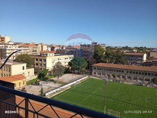 Appartamento in Vendita a Caltagirone, 105'000€, 144 m²