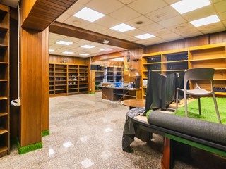 Immobile commerciale in Vendita a Catania, 218'000&euro;, 250 m²