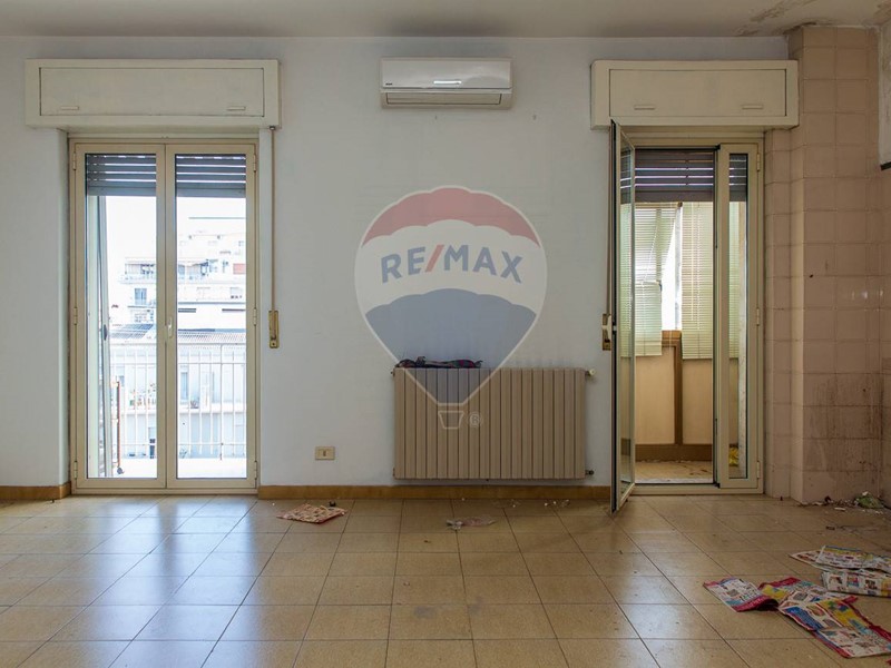 Trilocale in Vendita a Catania, 149'000€, 100 m²