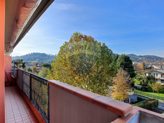 Bilocale in Vendita a Bergamo, 140'000€, 45 m²