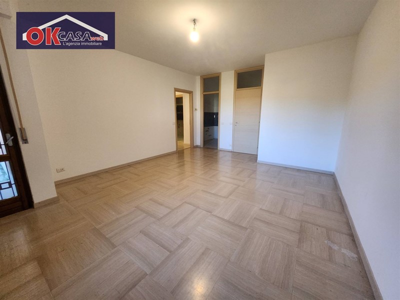 Trilocale in Vendita a Verona, 207'000€, 85 m²