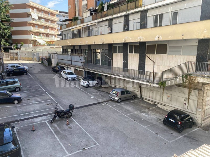Appartamento in Vendita a Napoli, 29'000€, 12 m²
