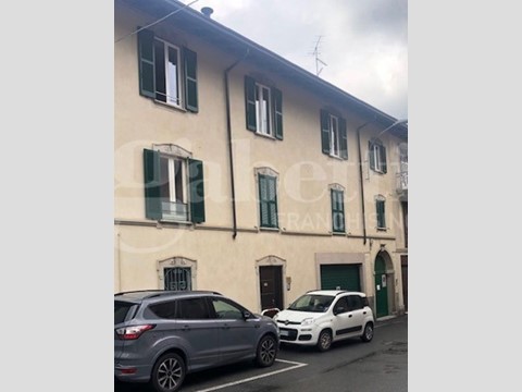 Ufficio in Affitto a Lecco, 800€, 70 m²