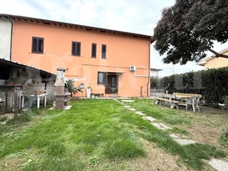 Trilocale in Vendita a Pontedera, 198'000&euro;, 87 m²