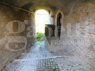 Appartamento in Vendita a Montenero Val Cocchiara, 140'000&euro;, 116 m², arredato