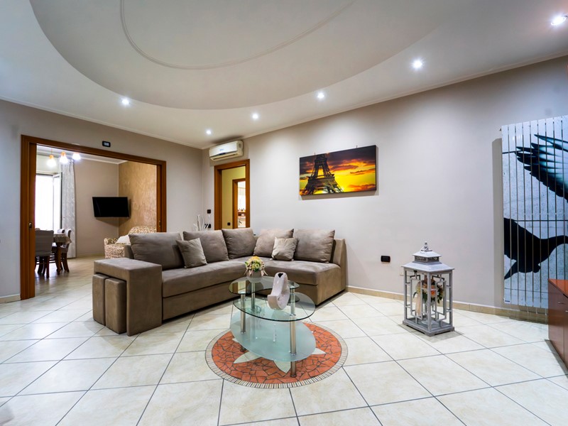 Quadrilocale in Vendita a Casoria, 205'000&euro;, 135 m²