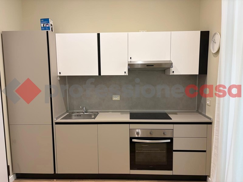 Bilocale in Affitto a Milano, 875€, 42 m², arredato