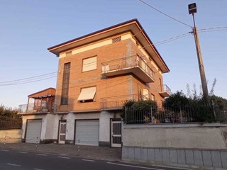 Trilocale in Affitto a San Carlo Canavese, 350€, 60 m²
