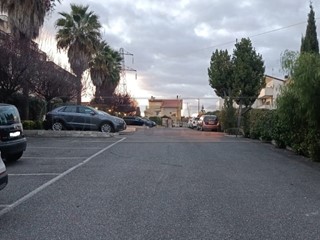 Trilocale in Vendita a Roma, 160'000€, 53 m²