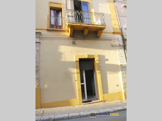 Negozio in Vendita a Pachino, 34'000&euro;, 28 m²