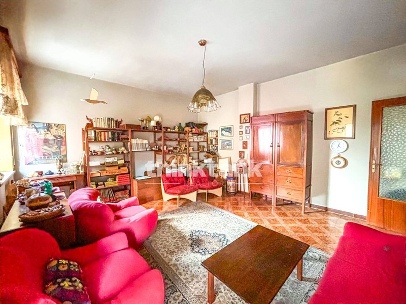 Quadrilocale in Vendita a Siracusa, 80'000€, 86 m²