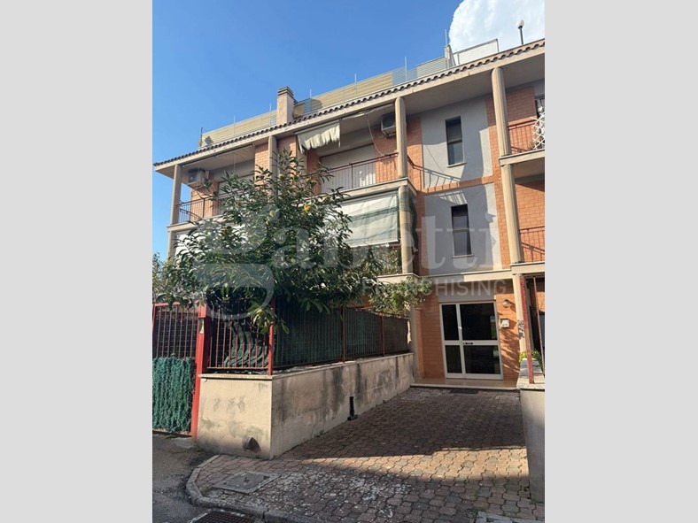 Quadrilocale in Vendita a Nettuno, 135'000€, 84 m²