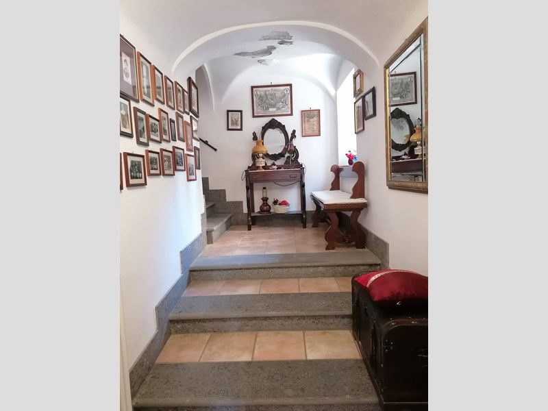 Trilocale in Vendita a Blera, zona Centro storico via Roma, 80'000&euro;, 70 m², arredato