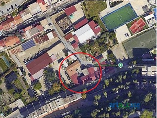 Magazzino in Vendita a Messina, 17'000&euro;, 61 m²