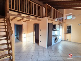 Trilocale in Vendita a Sonico, 88'000&euro;, 90 m²