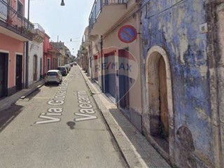 Casa Indipendente in Vendita a Riposto, 28'000€, 93 m²