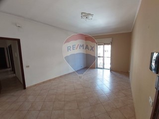 Appartamento in Vendita a Catania, 87'000€, 97 m²