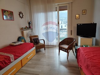 Trilocale in Vendita a Rapallo, 260'000&euro;, 57 m²