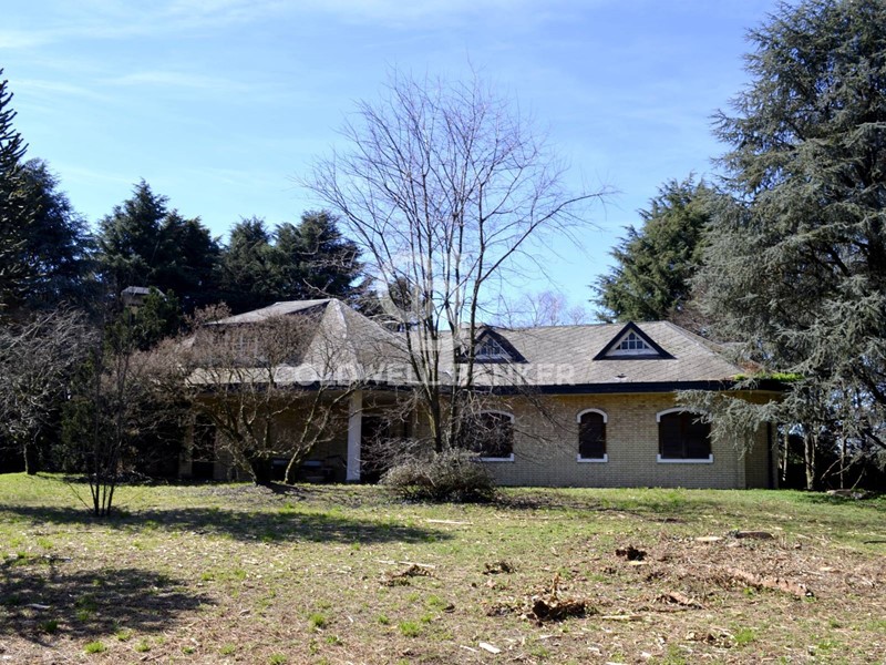 Villa in Vendita a Arconate, 520'000&euro;, 510 m²