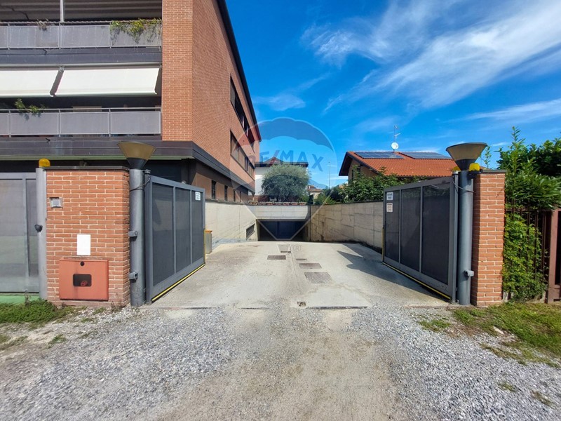 Box in Vendita a Agrate Brianza, 35'000&euro;, 33 m²